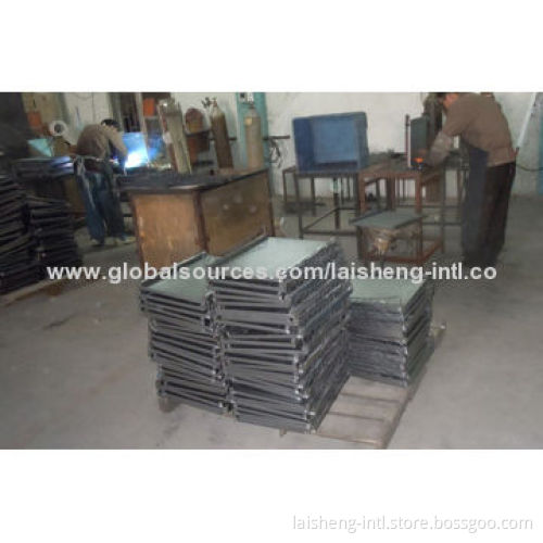 Beer/Red Wine Display Stand with 4 Shelves, Measures 22.7 x 12.25 x 77 Inches